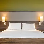 ホテル Mercure Airport Tegel ベルリン