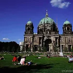 Mercure Airport Tegel ホテル