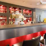 ホテル Mercure Airport Tegel 4*