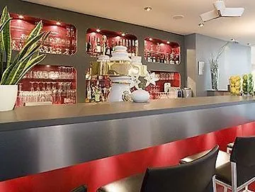 Mercure Airport Tegel 4* برلين