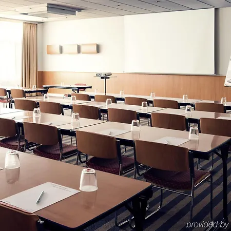 Mercure Airport Tegel 호텔 4*