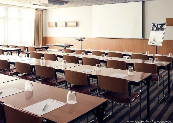 Mercure Airport Tegel Hotel 4*